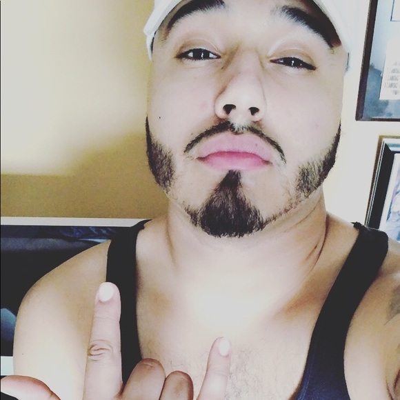 adolfobello25